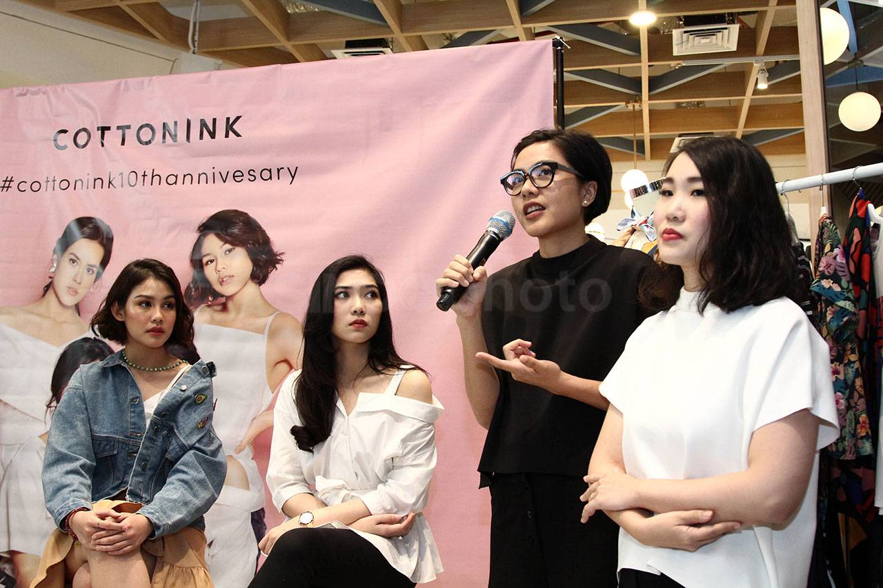 Isyana dan Vanesha Prescilla...