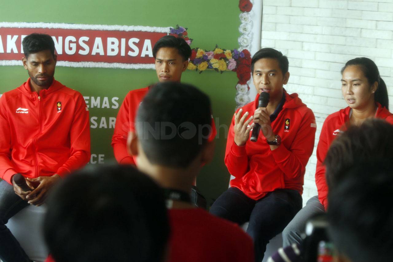GO-Jek Berikan Presiasi...