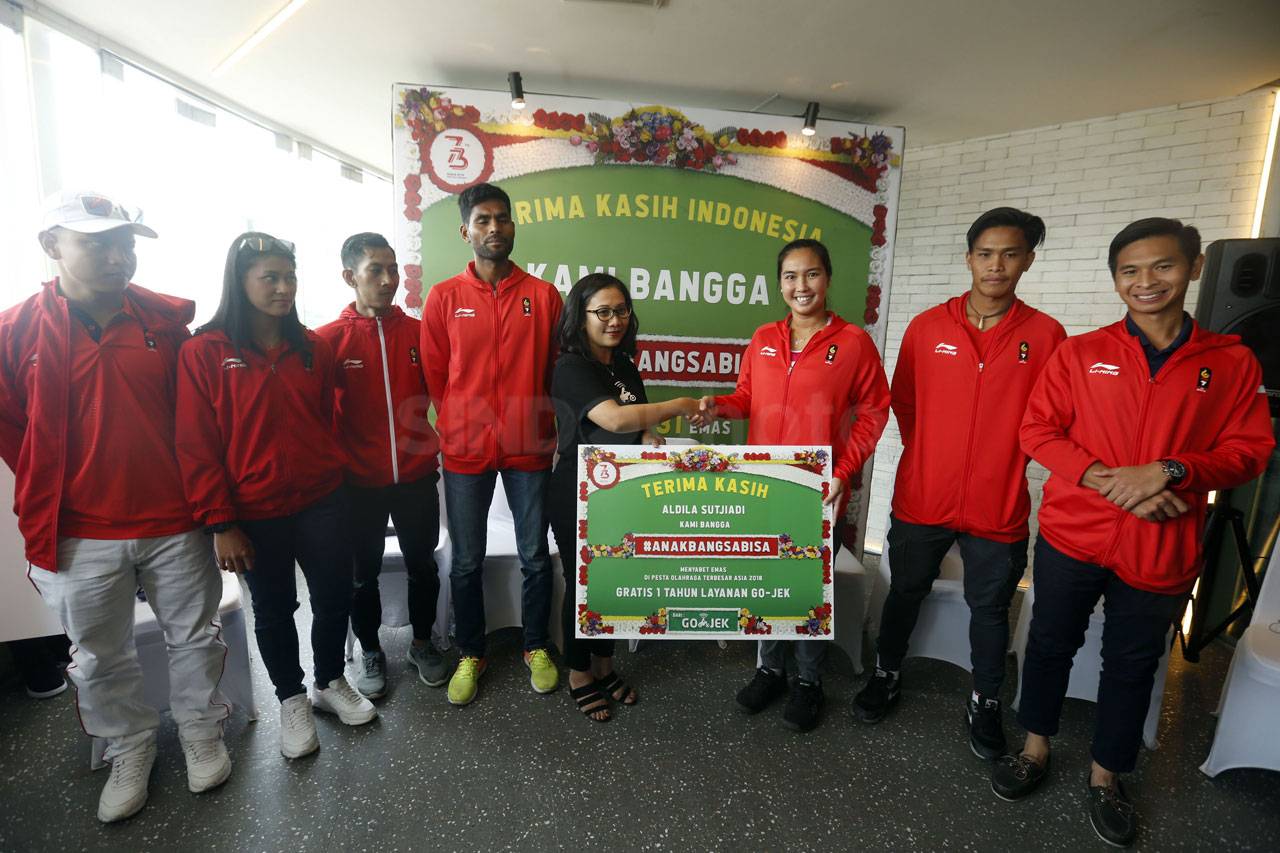 GO-Jek Berikan Presiasi...