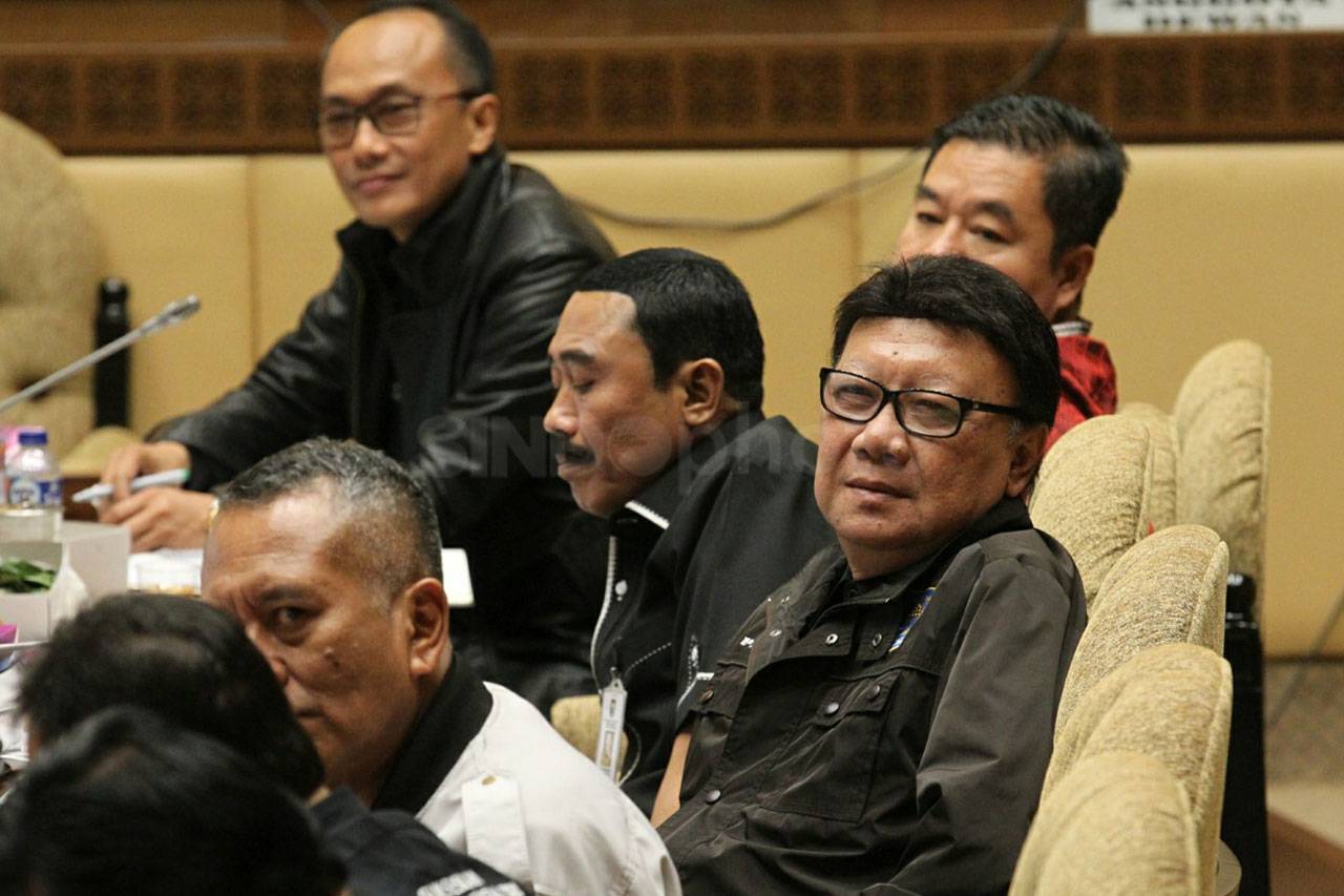 Mendagri Raker dengan...