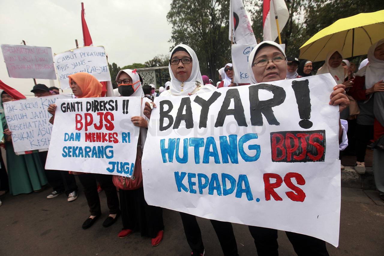 Aksi Cabut Peraturan...
