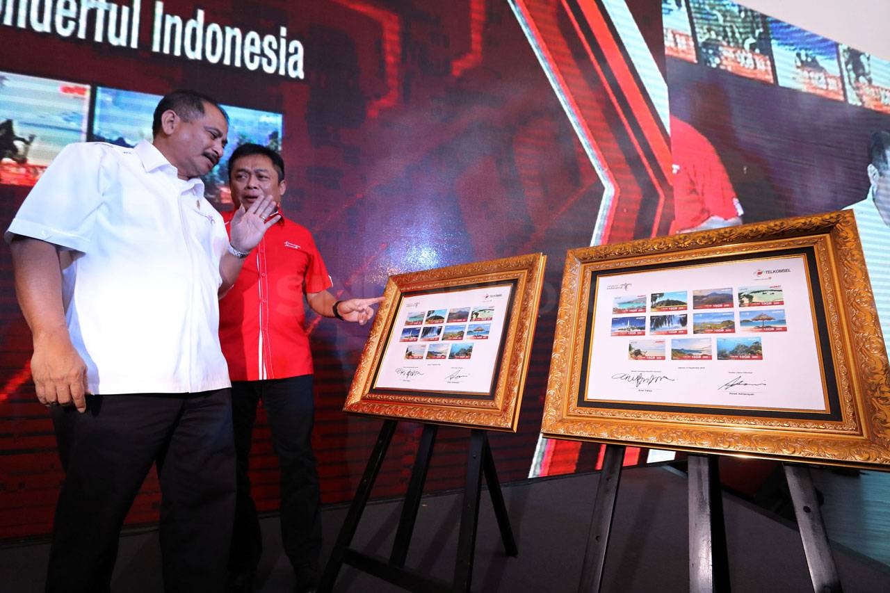 Telkomsel Luncurkan...