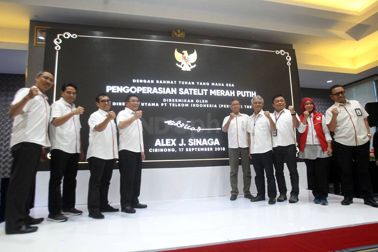 Dirut Telkom Resmikan...