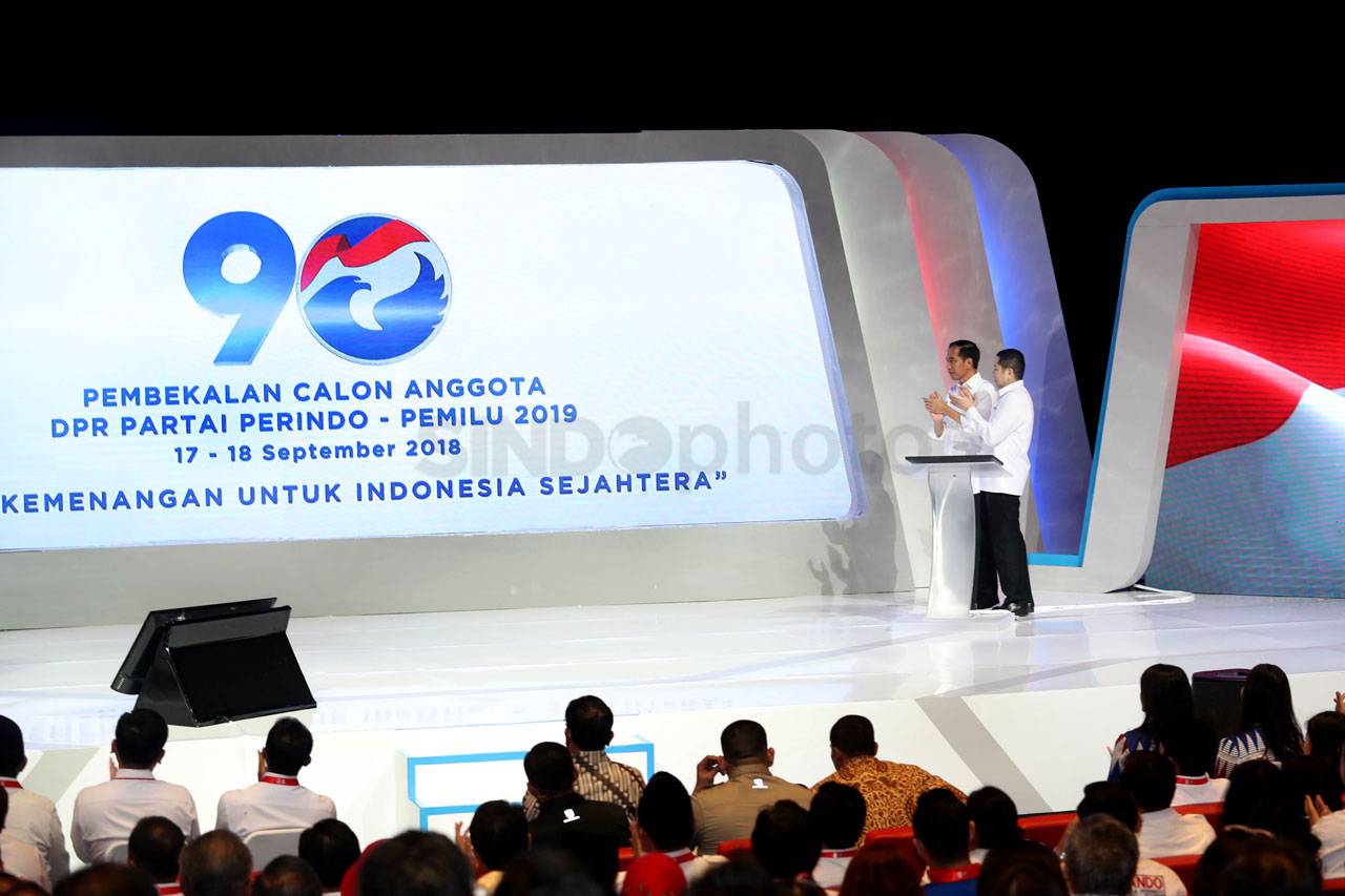 Presiden Jokowi Buka...