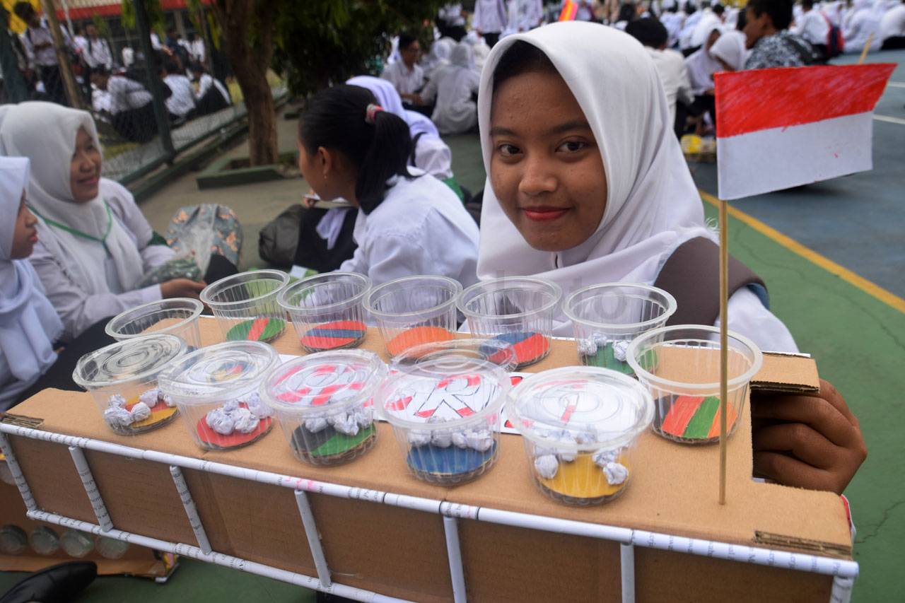 2.000 Mahasiswa Catat...