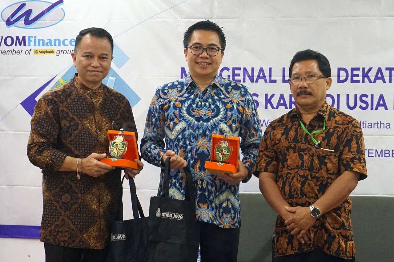 WOM Finance Gelar Seminar...