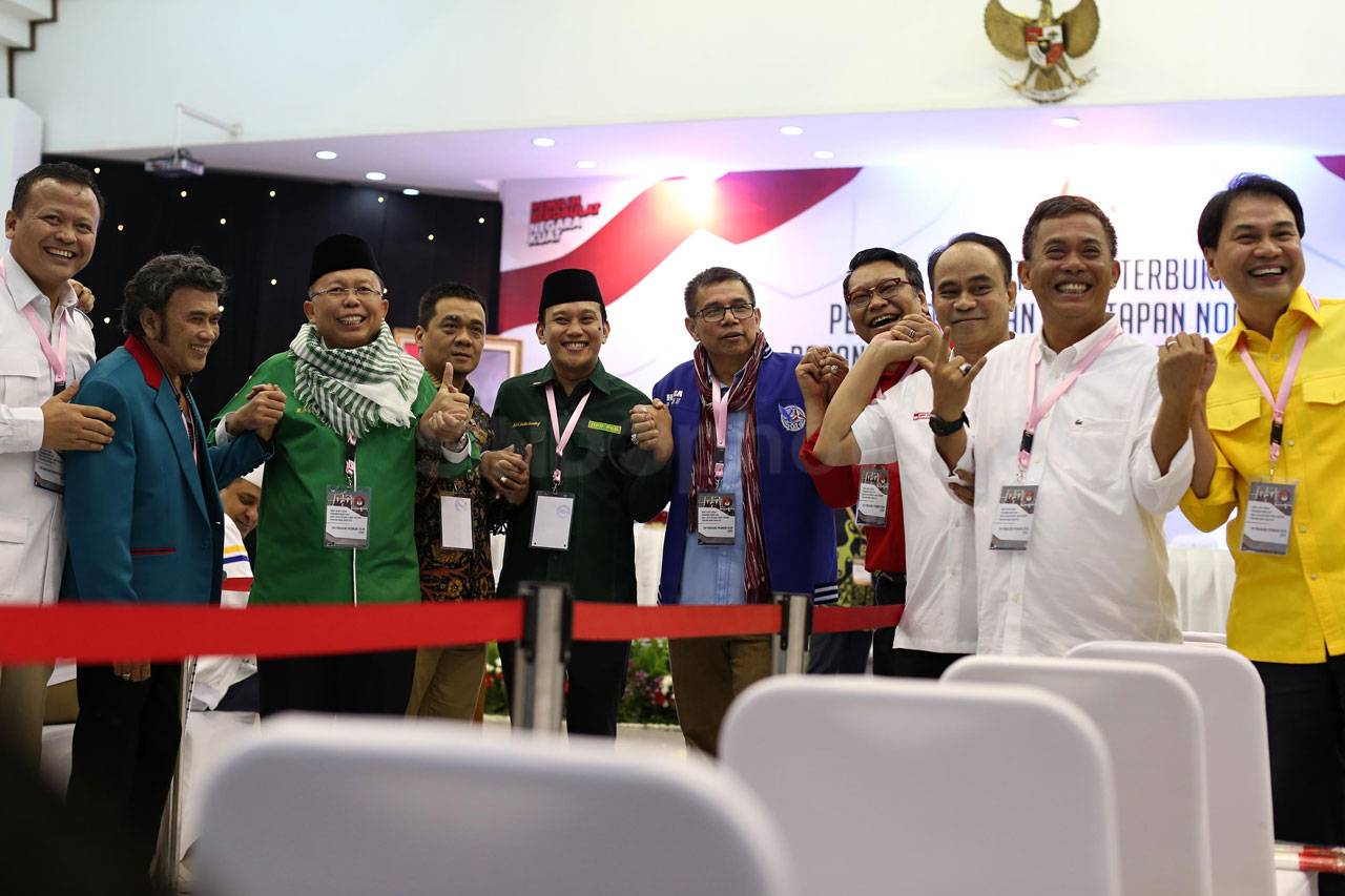 Jokowi-Maruf Nomor Urut...
