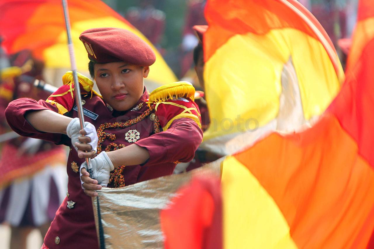 Parade Balon Raksasa...