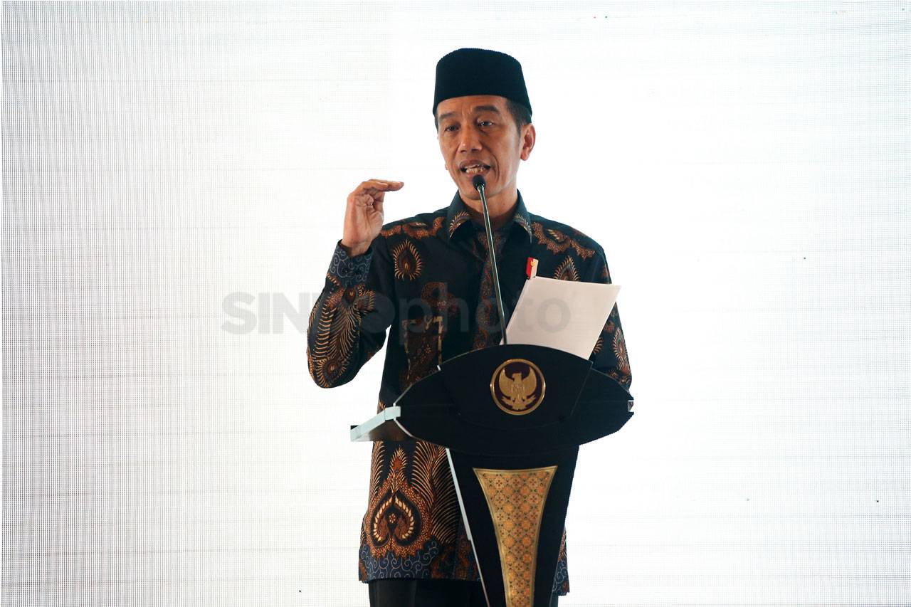 Presiden Jokowi Buka...