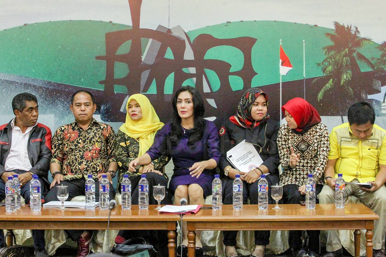 Aktivis Dorong Pemerintah...