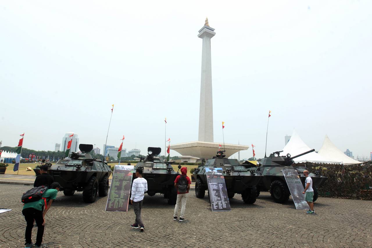 Sambut HUT Ke-73, TNI...