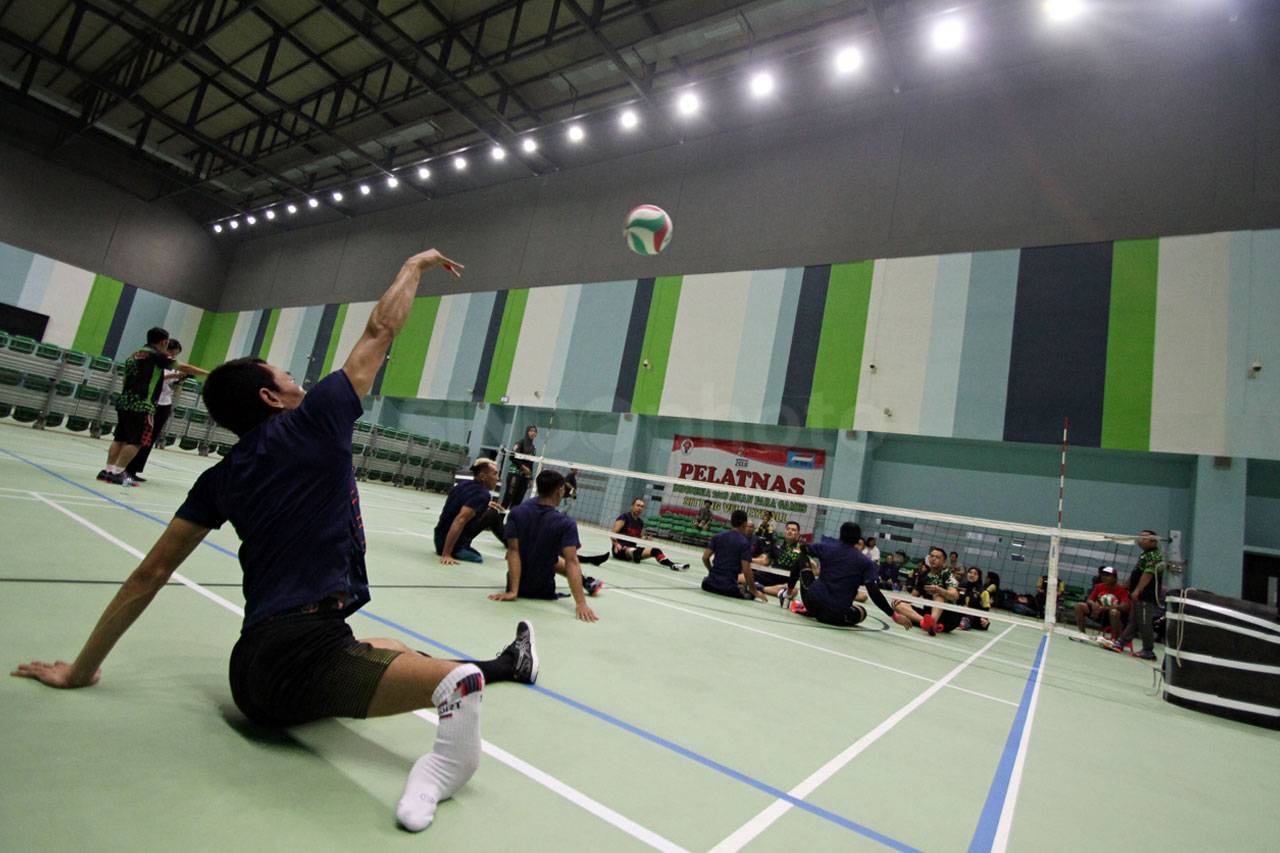Presiden Jokowi Tinjau...