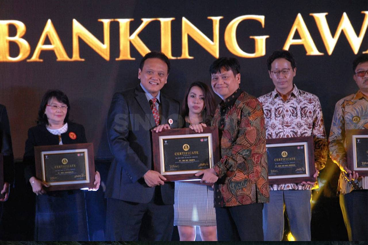 Bank DKI Raih Indonesia...