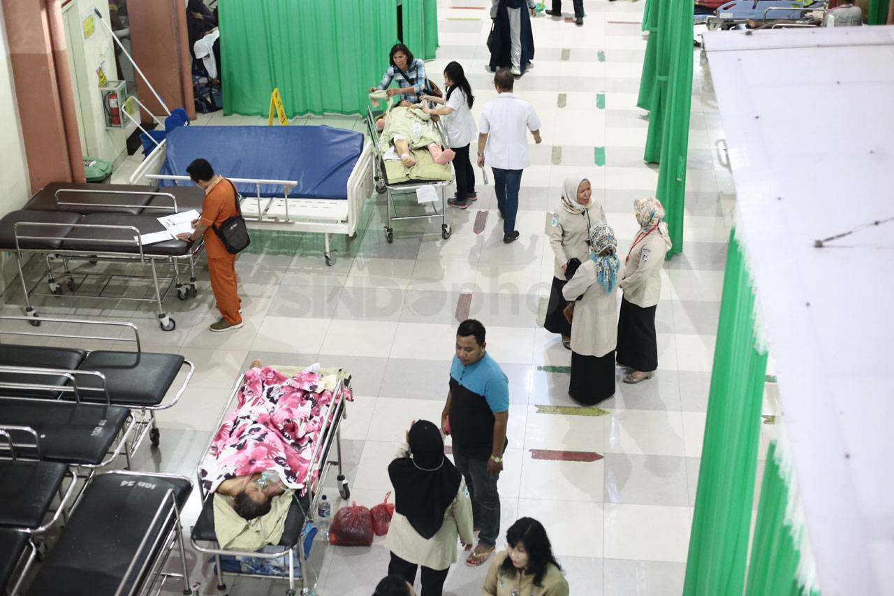 Perawatan Korban Gempa...
