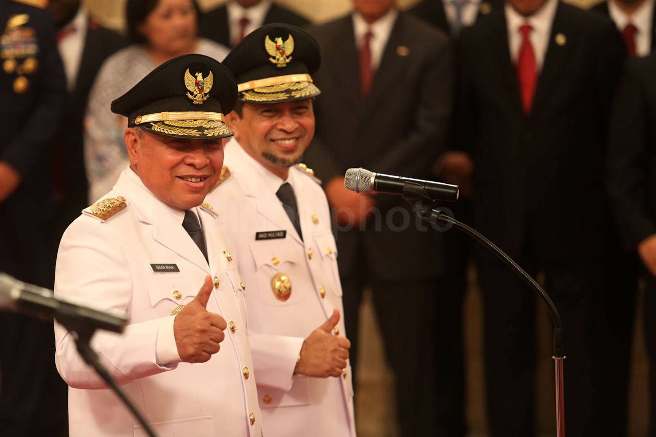Presiden Jokowi Lantik...