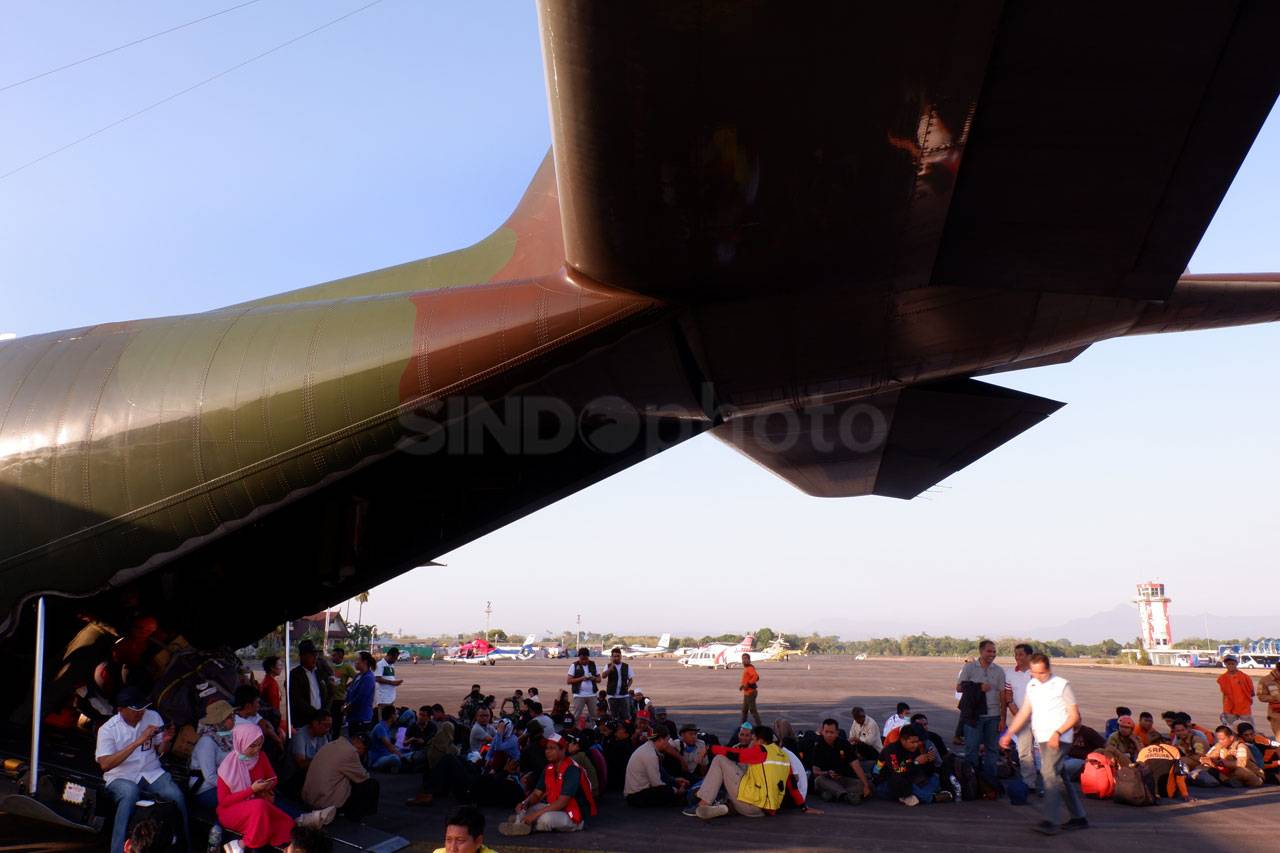 Bandara Palu Dikuasai...