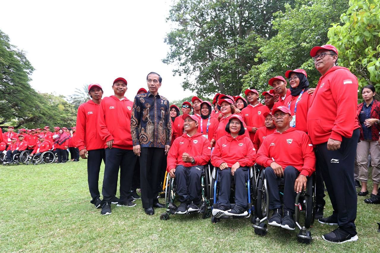 Presiden Jokowi Lepas...