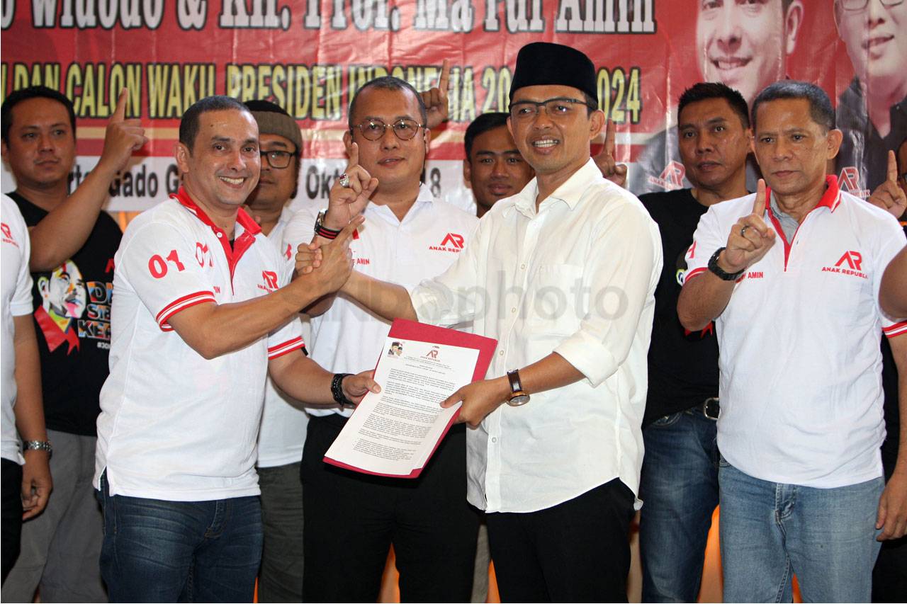 Komunitas Anak Republik...