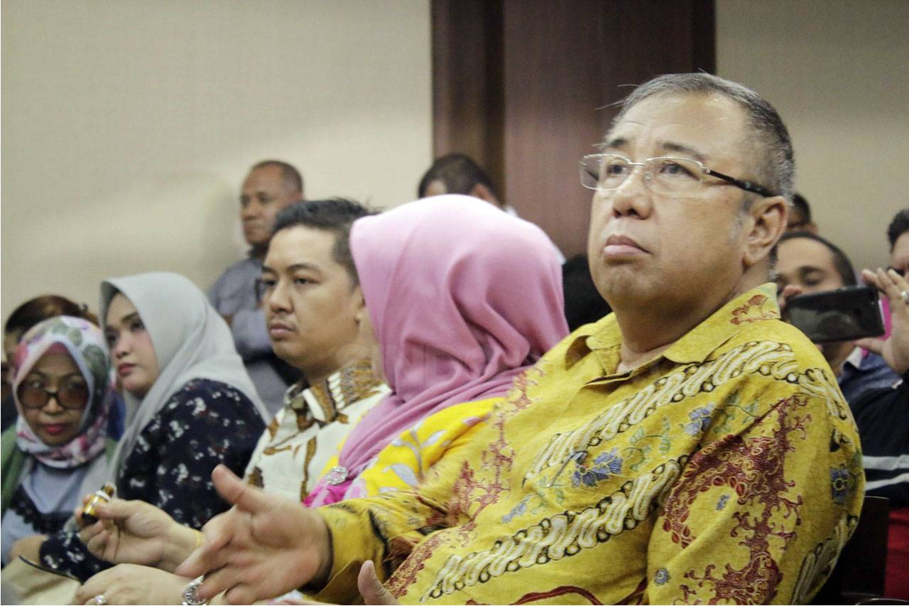 Wali Kota Kendari Adiatma...