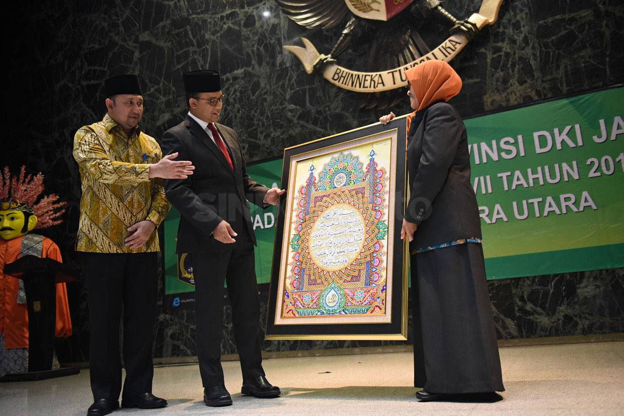 Gubernur Anies Baswedan...