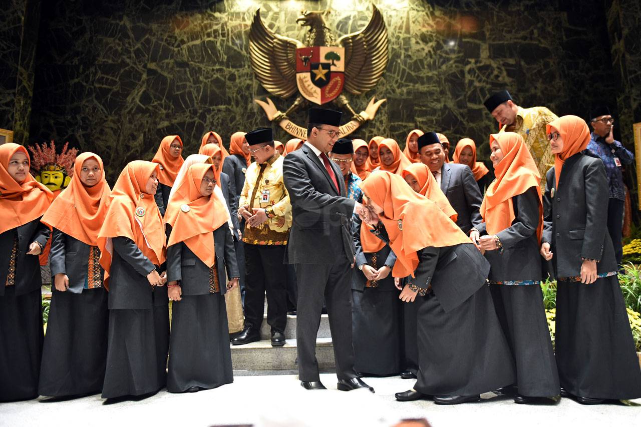 Gubernur Anies Baswedan...