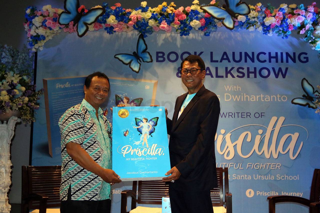 Peluncuran Buku Priscilla,...