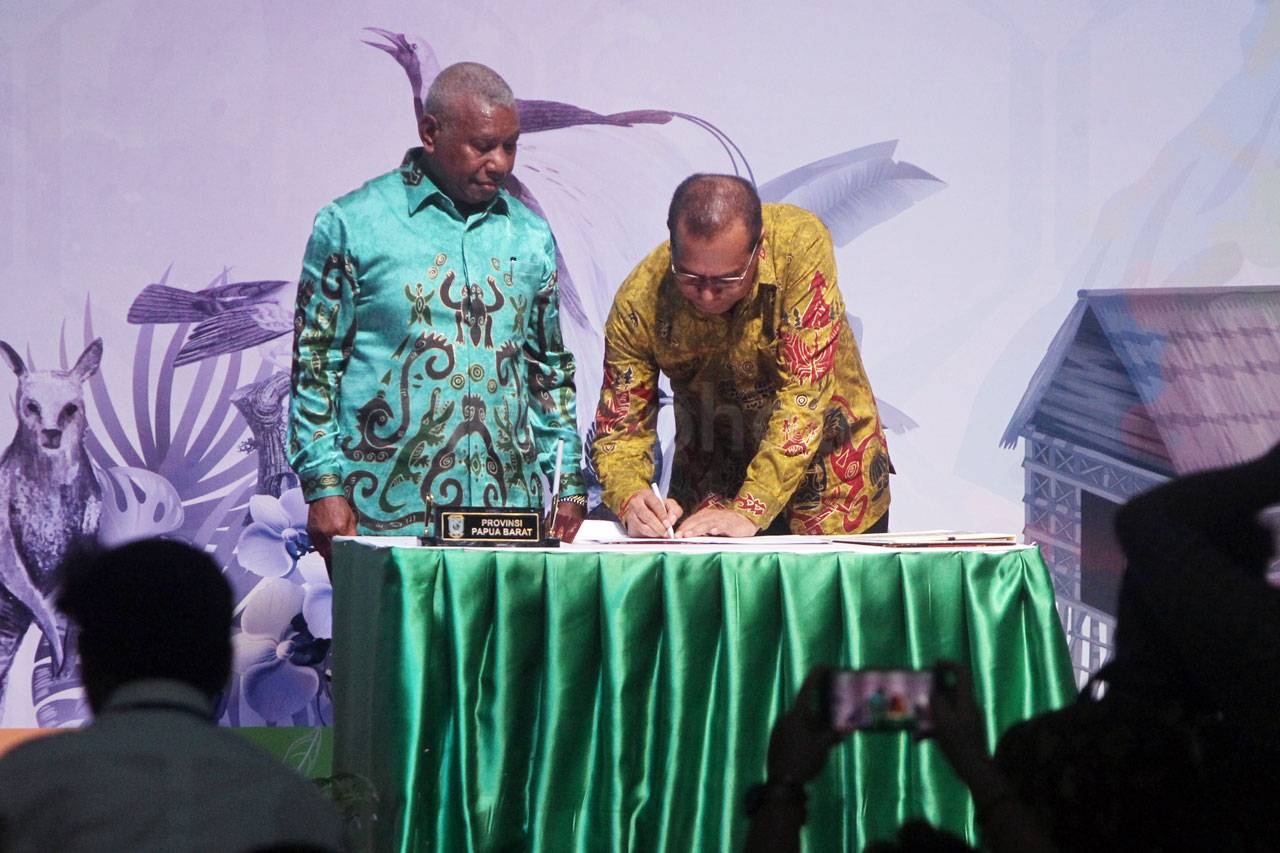 Papua Barat Jadi Tuan...