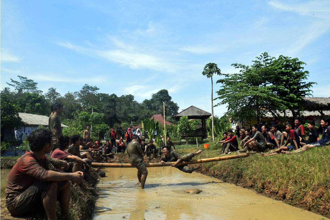 Serunya Fun Game di...