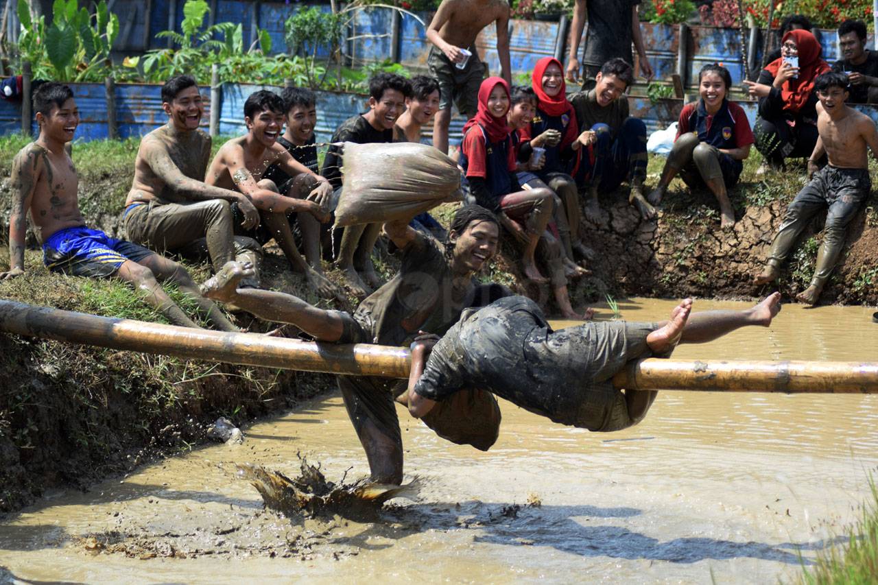 Serunya Fun Game di...
