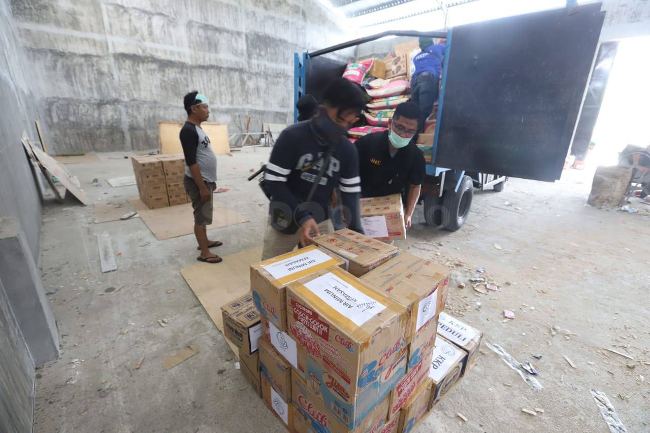 KKP Buka Dapur Umum...