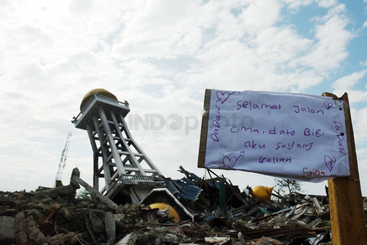Pascagempa dan Tsunami,...