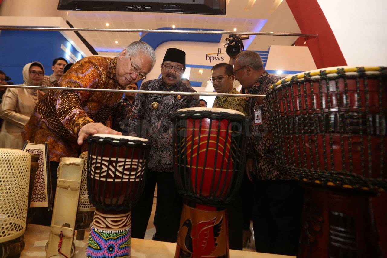 Menteri Perdagangan...