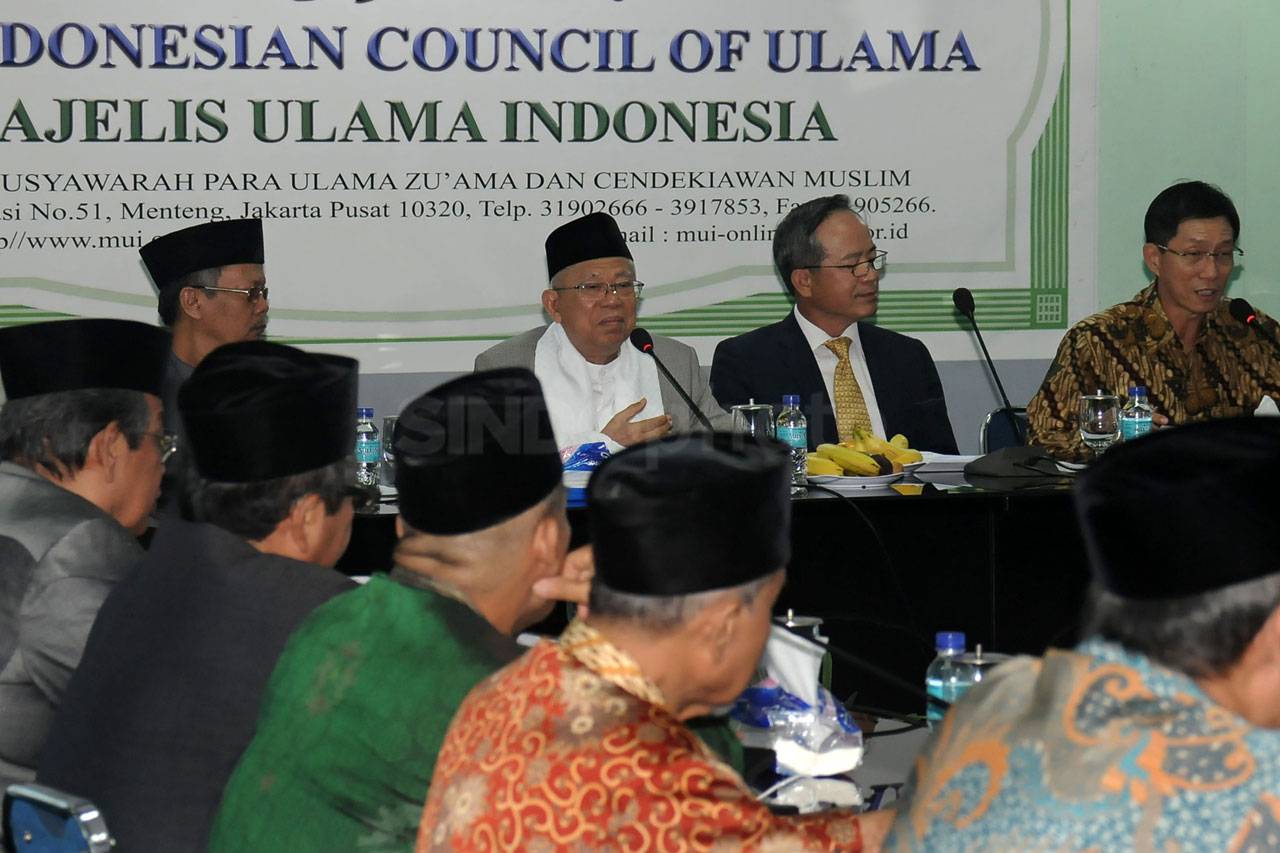 TETO Serahkan Bantuan...