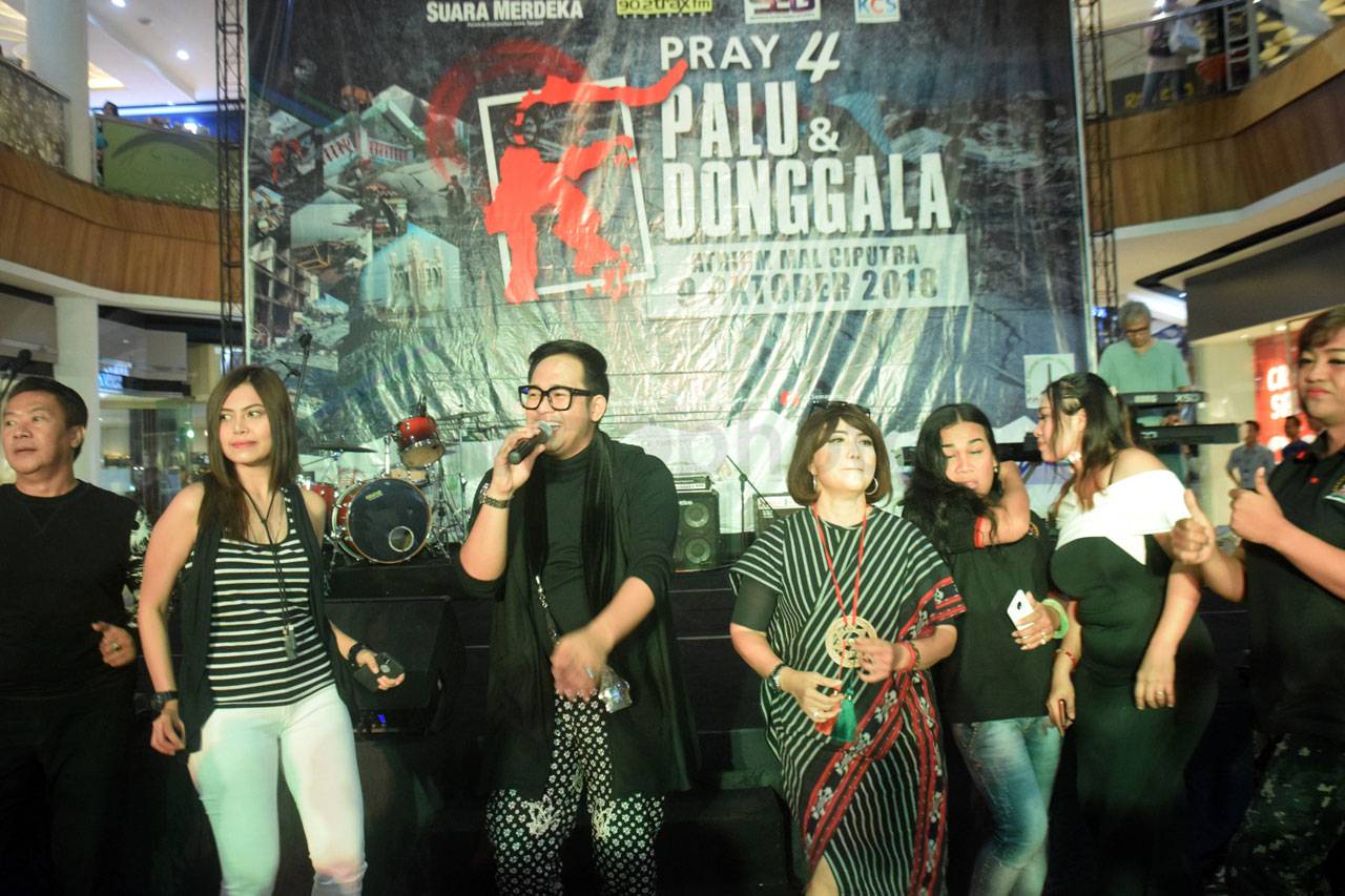Mal Ciputra Galang Dana...