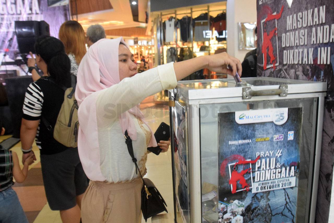 Mal Ciputra Galang Dana...