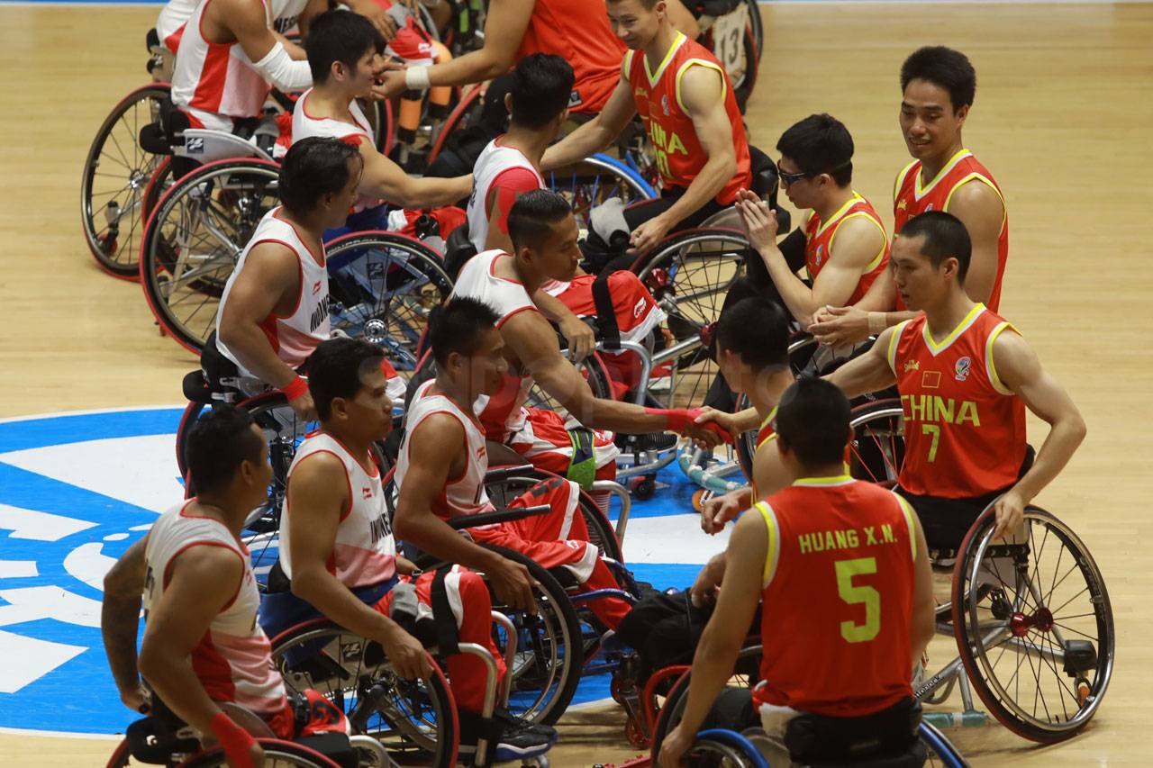 Tim Putra Basket Kursi...