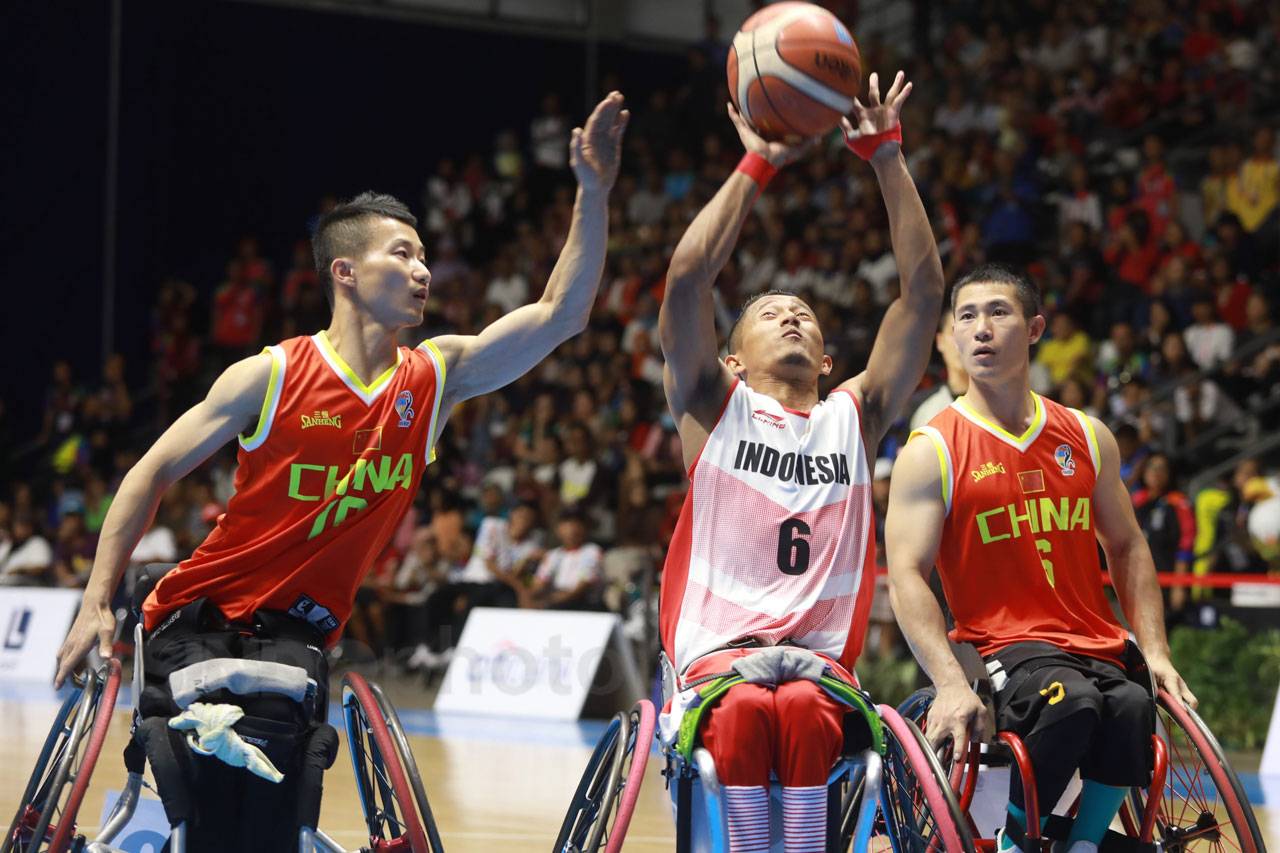 Tim Putra Basket Kursi...