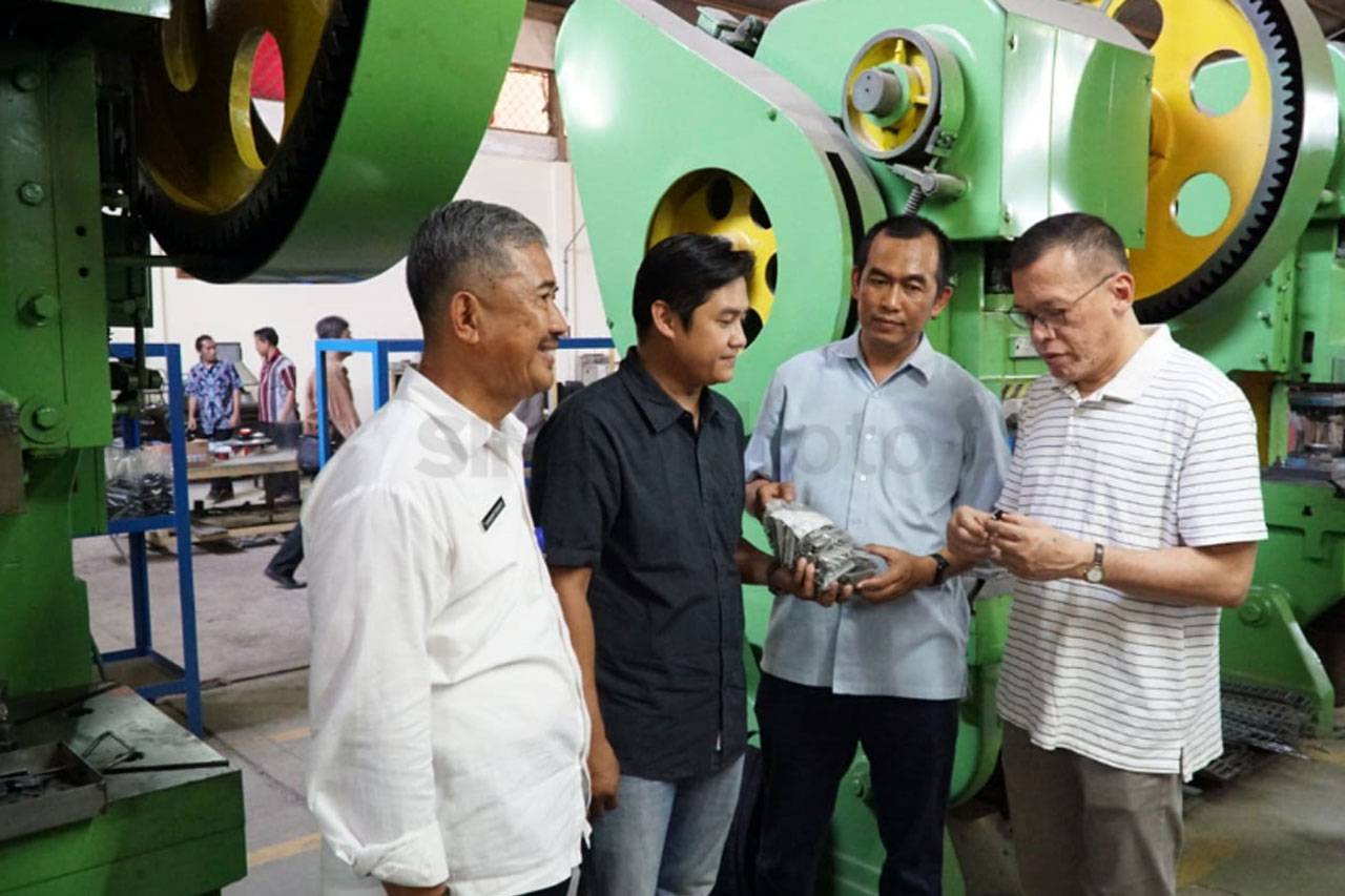 Grup Astra Kunjungi...