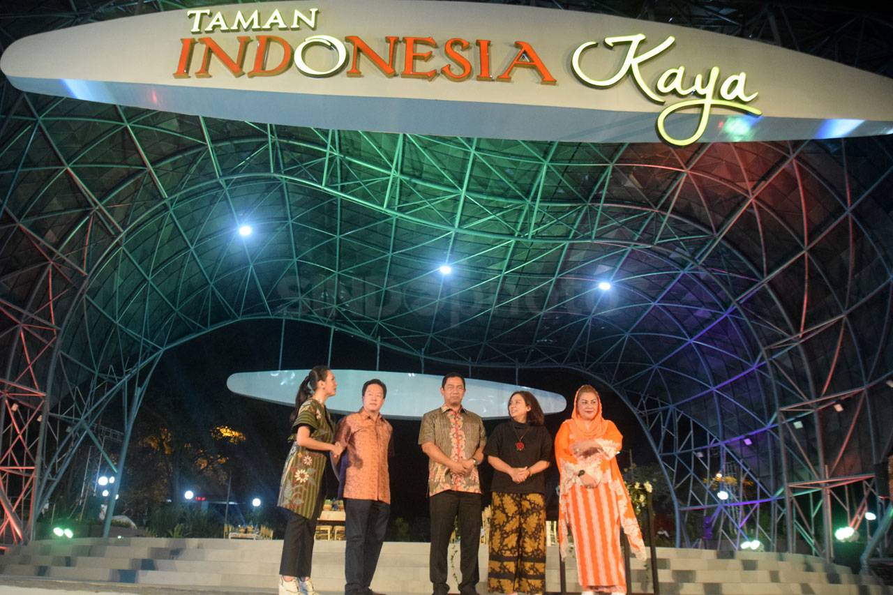 Taman Indonesia Kaya,...