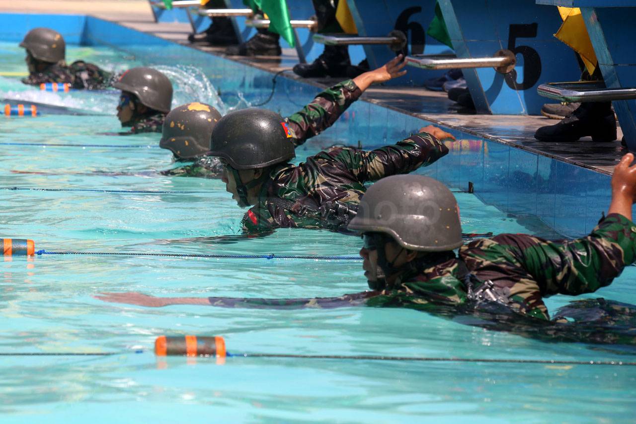 Serunya Lomba Renang...