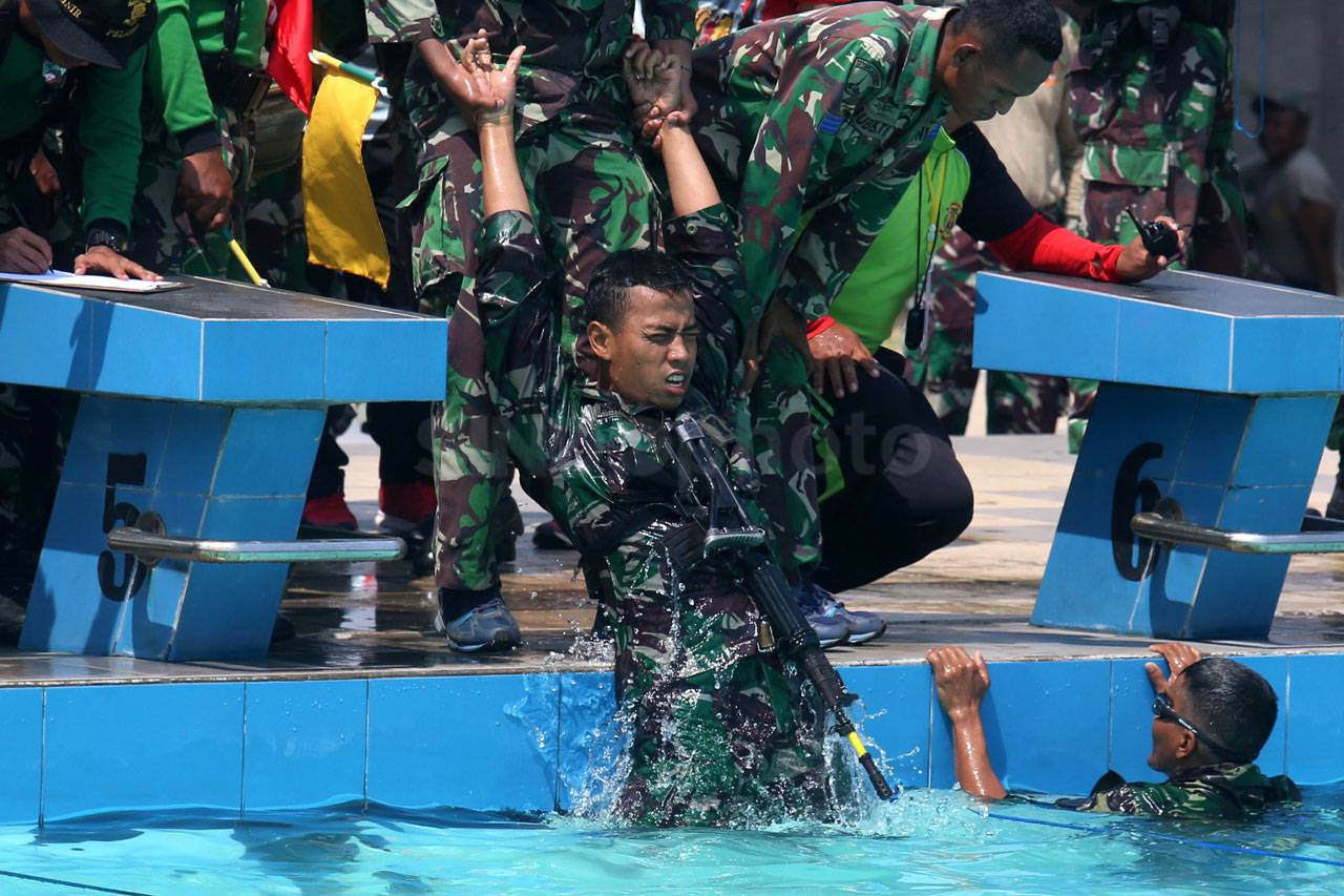 Serunya Lomba Renang...
