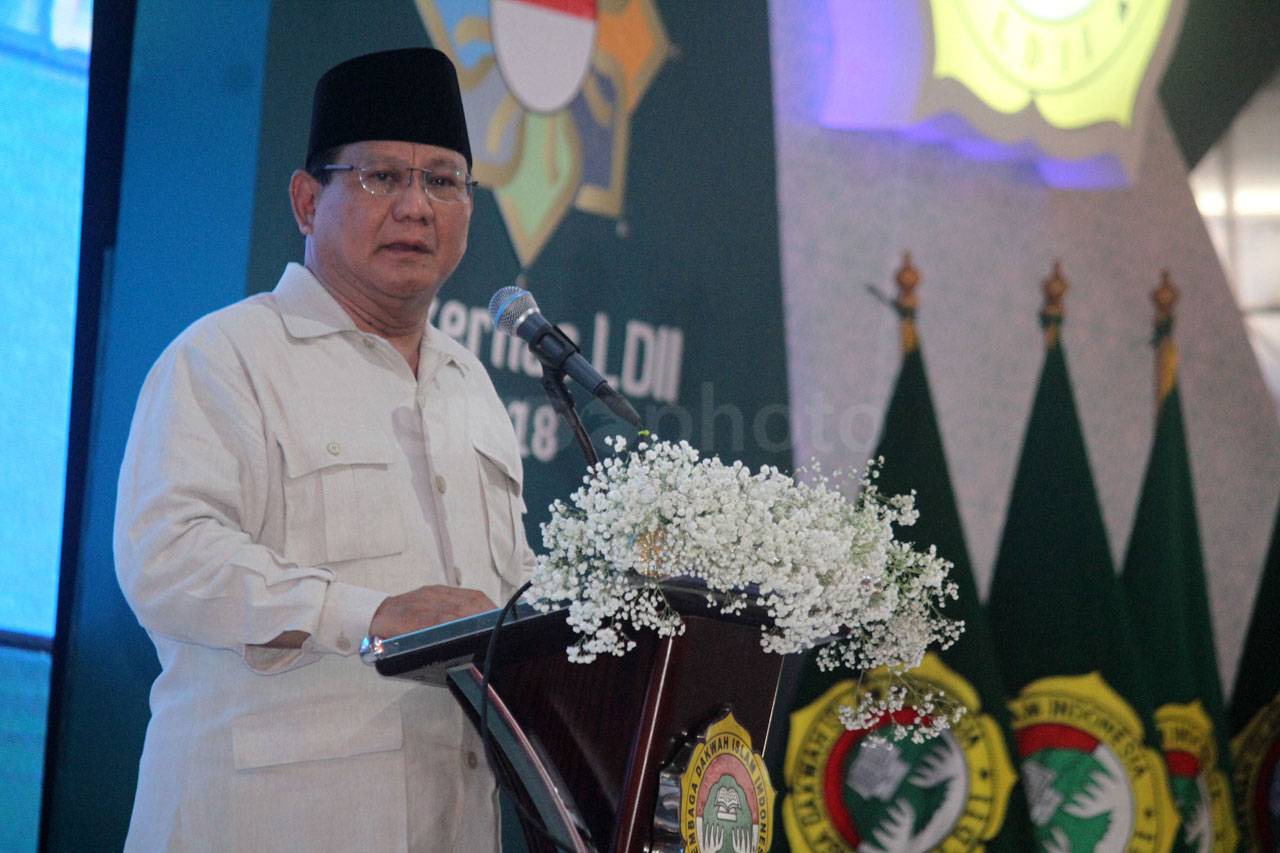 Capres Prabowo Pidato...