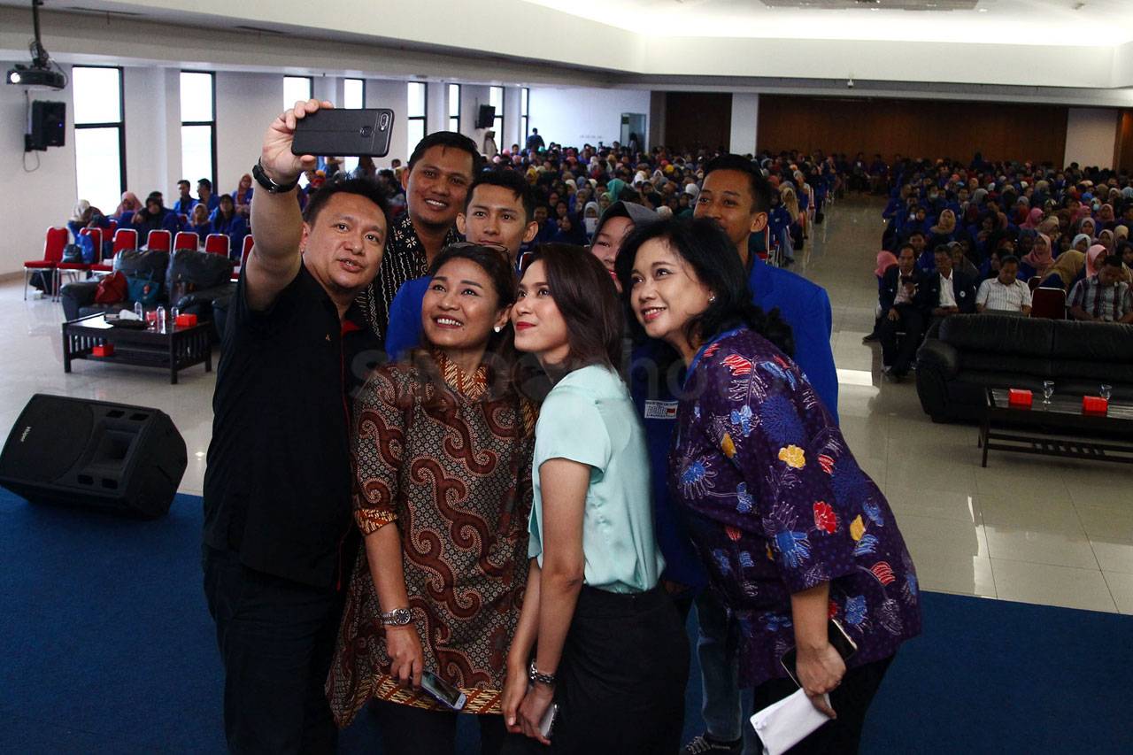 MNC Group Gelar Seminar...