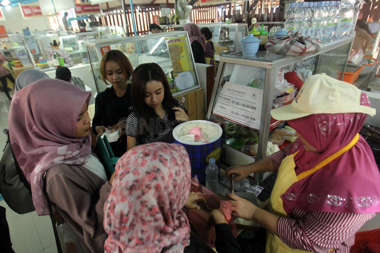 Mayora Group Hadirkan...