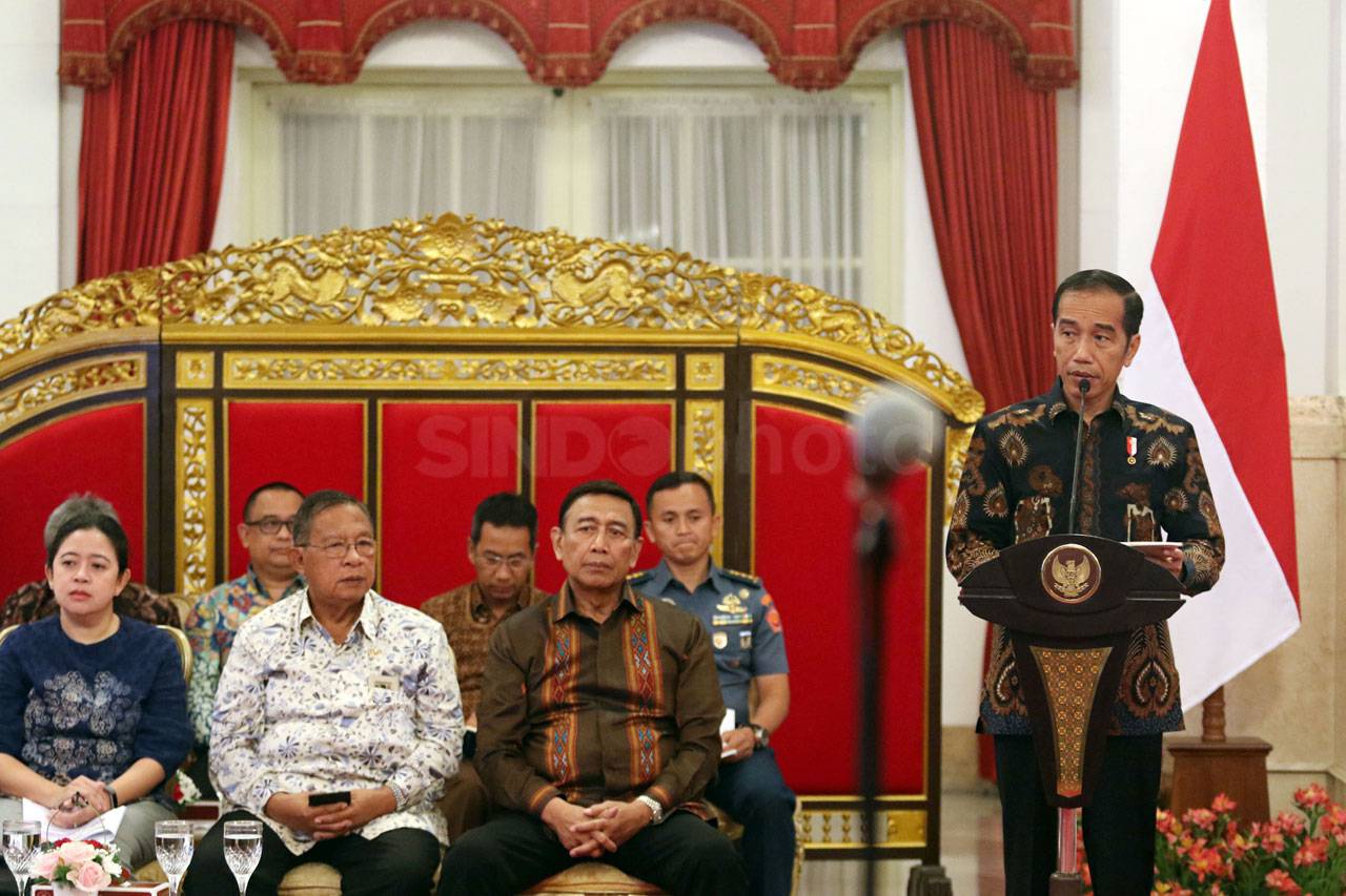 Presiden Jokowi Pimpin...