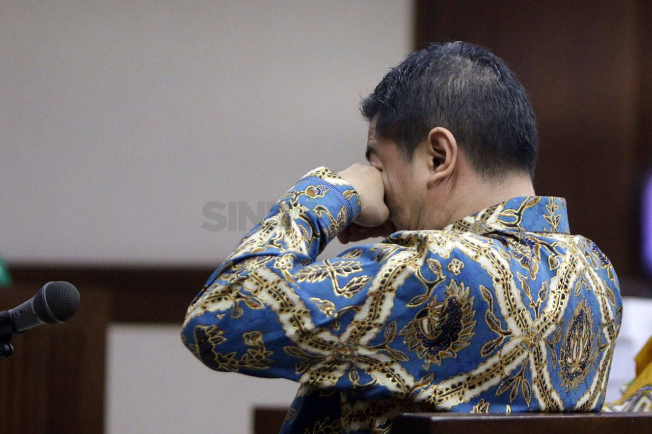 Adriatma Dwi Putra Menangis...