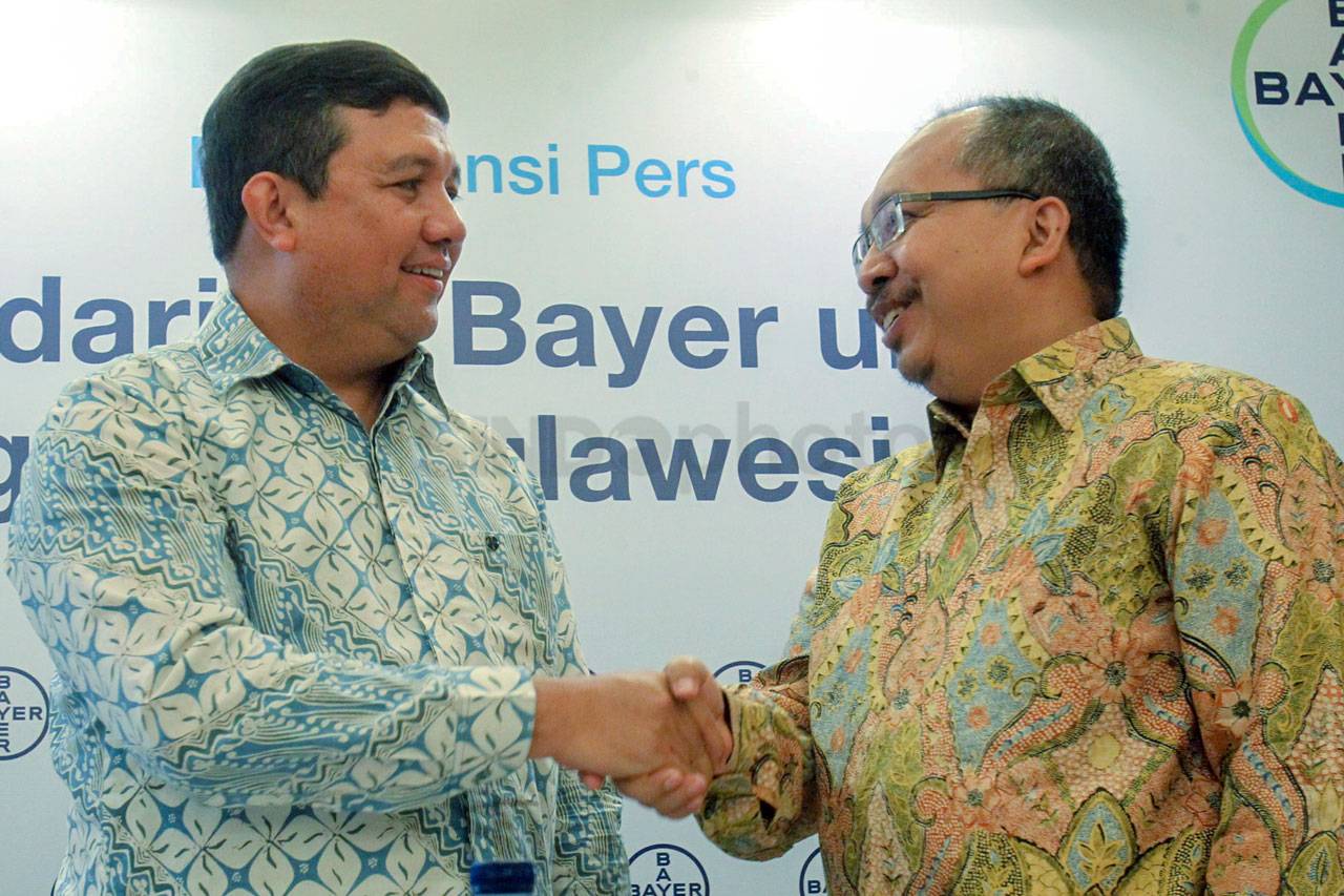 Bayer Serahkan Bantuan...