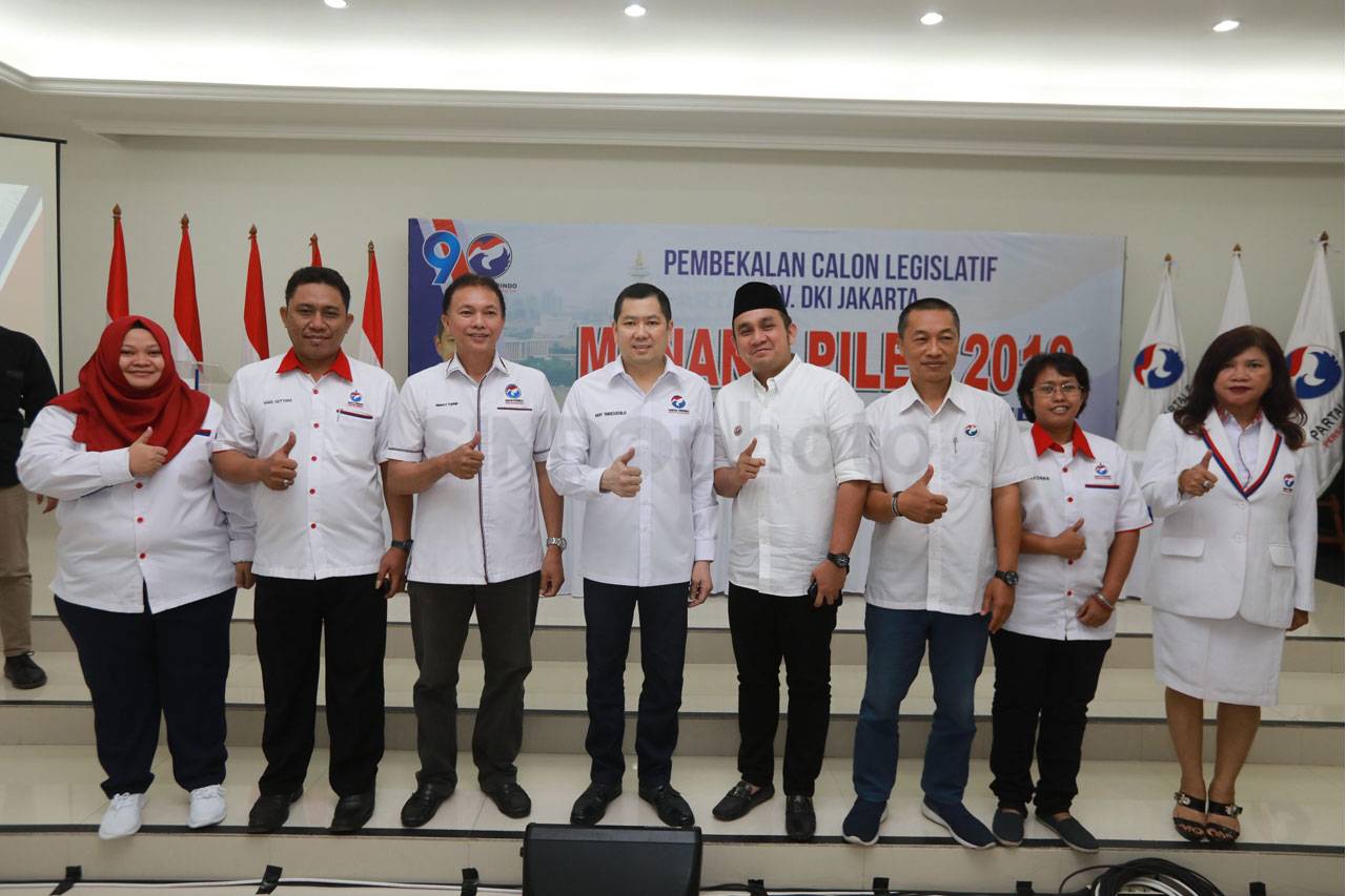 HT Berikan Pembekaan...