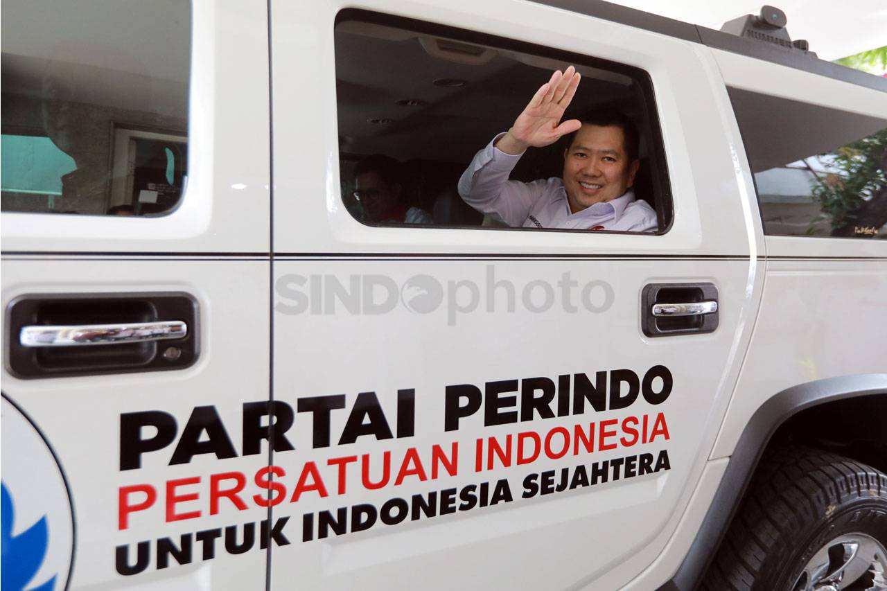 HT Berikan Pembekaan...