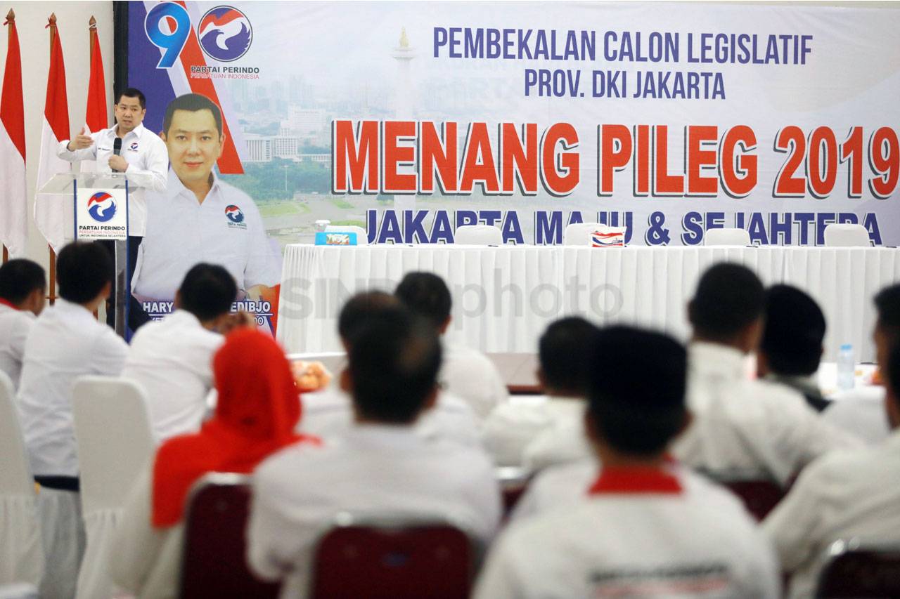 HT Berikan Pembekaan...
